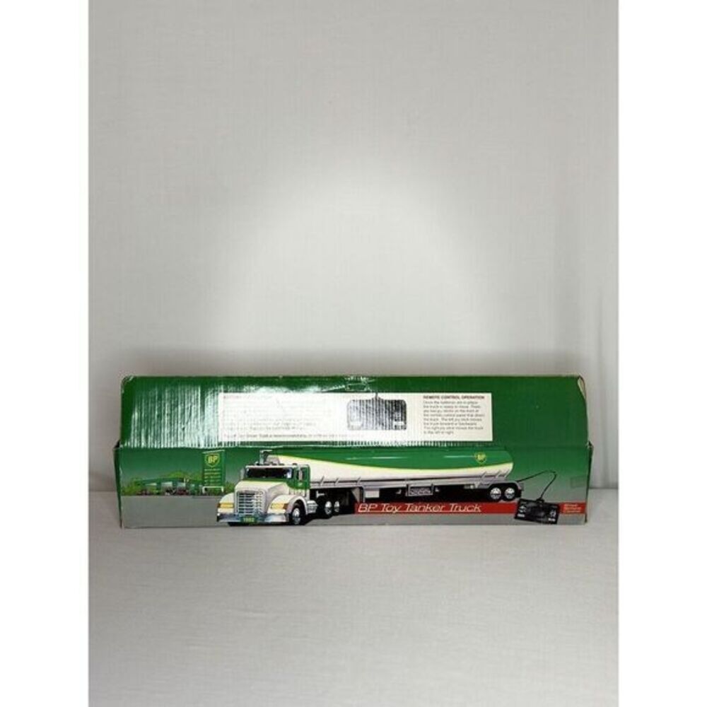 NIB VINTAGE 1992 Limited Edition Series BP TOY TANKER TRUCK Remote Control‎ - Picture 2 of 5